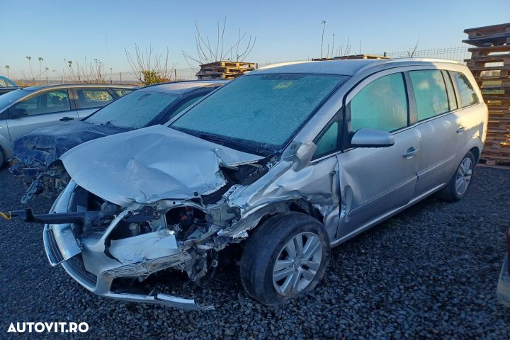Electromotor 1.6 16V, 2008, GM55556130, S114907A12V Opel Zafira B [20 - 5