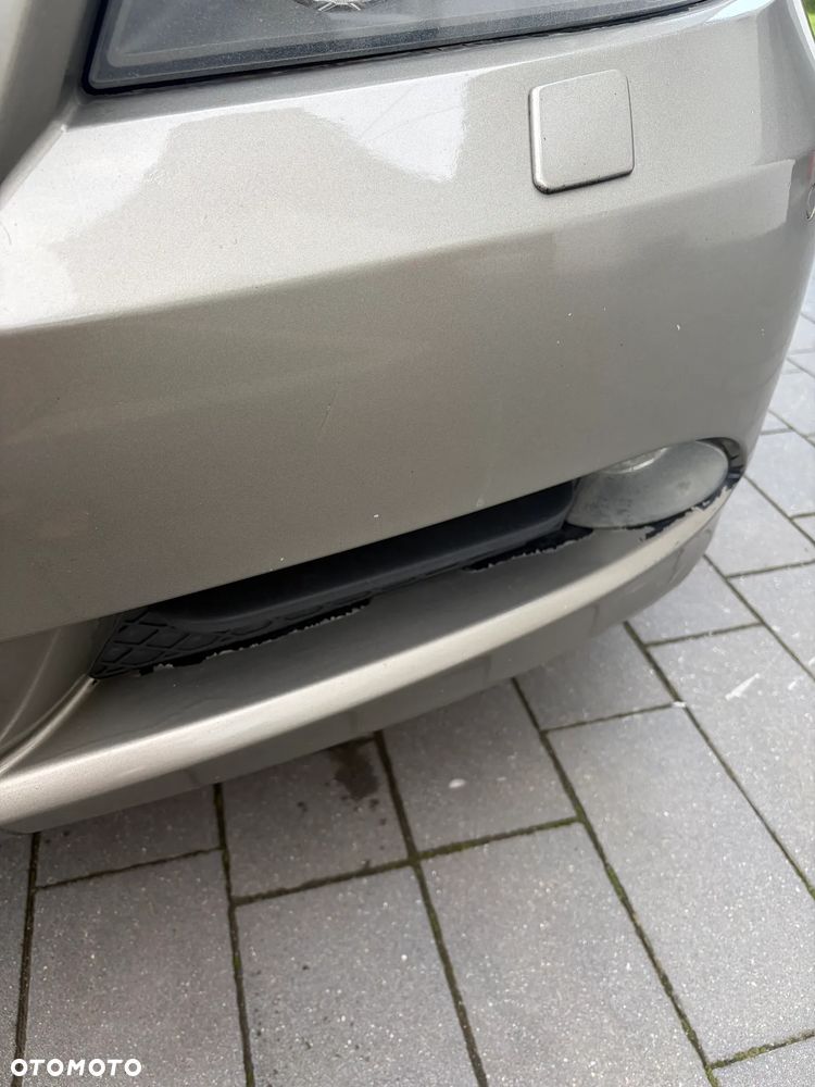 BMW Seria 3 318d DPF - 24