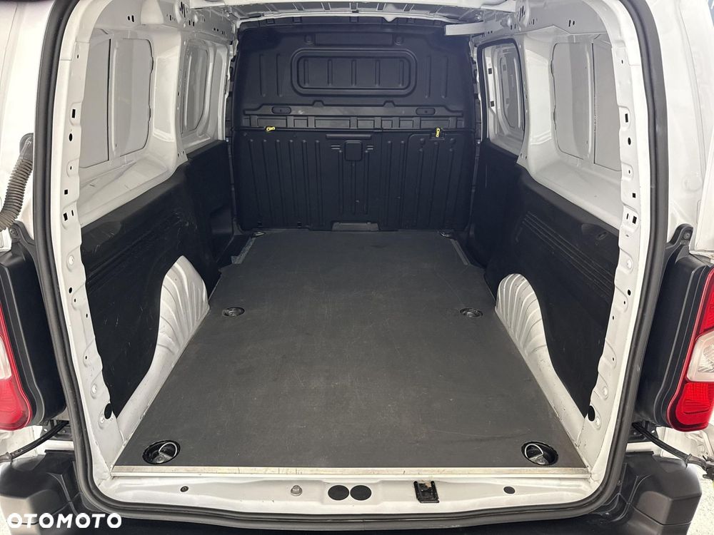 Toyota Proace City - 13