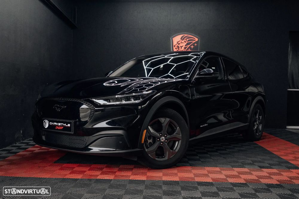 Ford Mustang Mach-E Standard - 1