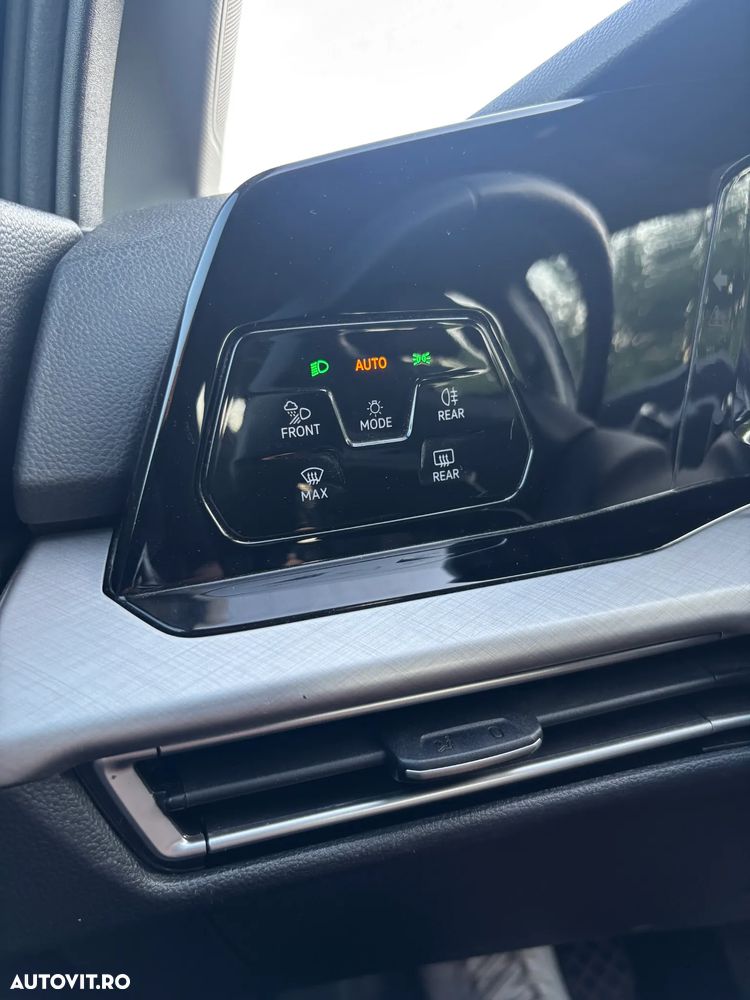 Volkswagen Golf 2.0 TDI Style - 11