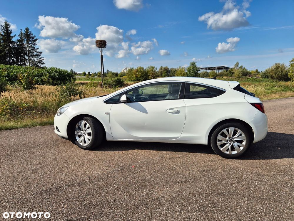 Opel Astra - 2