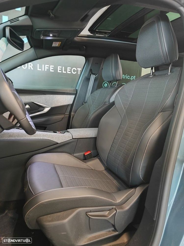 Peugeot E-5008 73 kWh Allure - 4