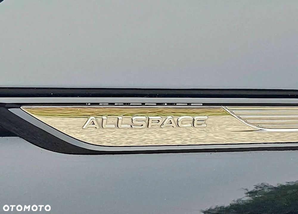 Volkswagen Tiguan Allspace 2.0 TSI 4Mot Life DSG - 9