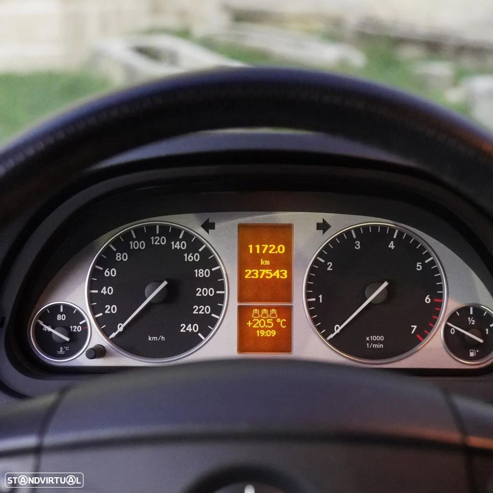 Mercedes-Benz B 150 Autotronic - 14