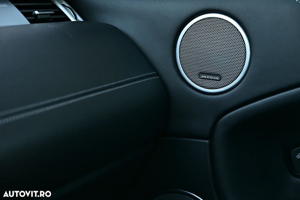 Land Rover Range Rover Evoque 2.0 D150 R-Dynamic SE - 34