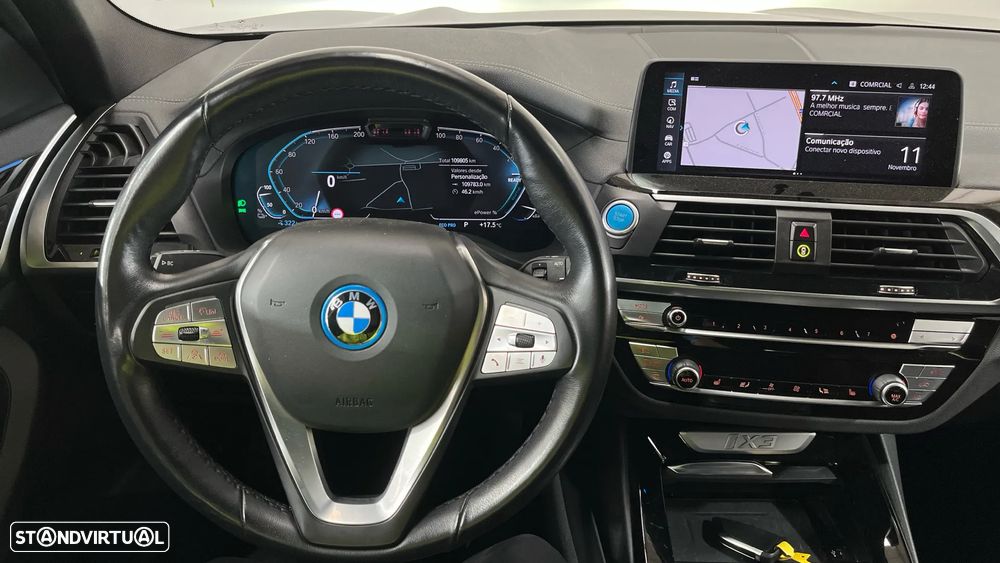 BMW iX3 Inspiring - 15