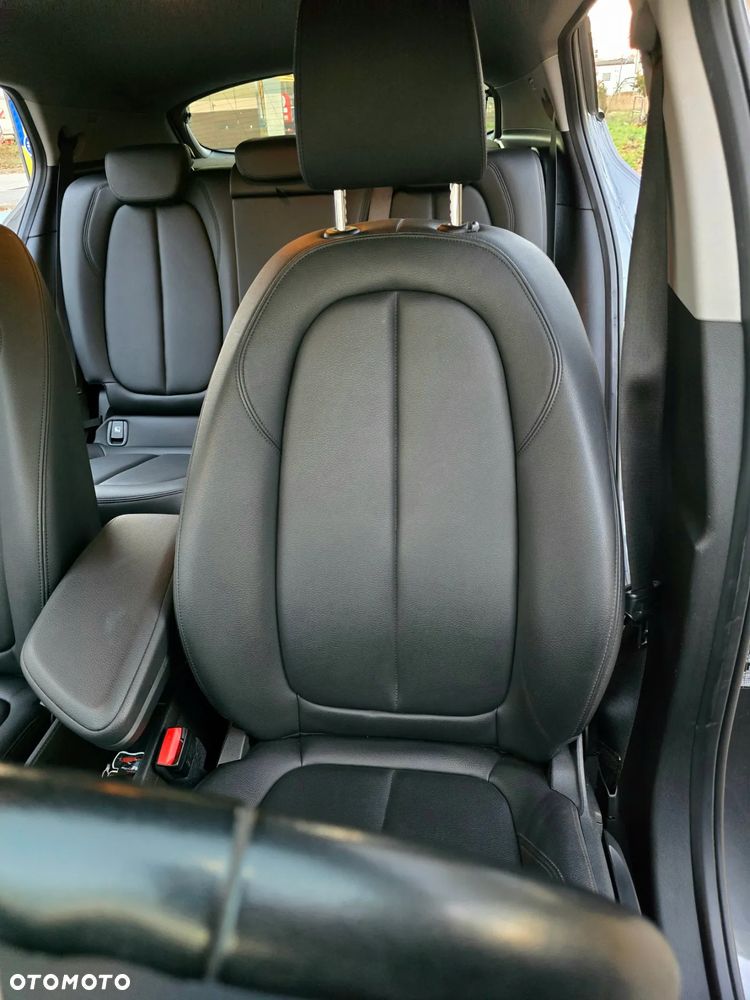 BMW X2 sDrive18d - 24