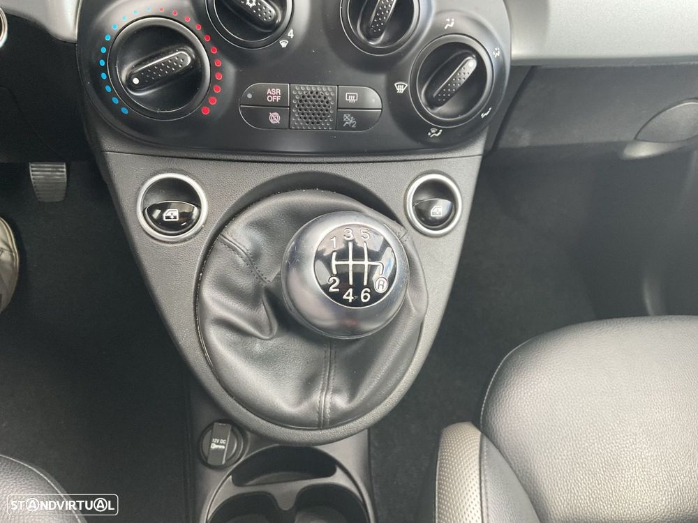 Fiat 500 1.0 Hybrid Connect - 27