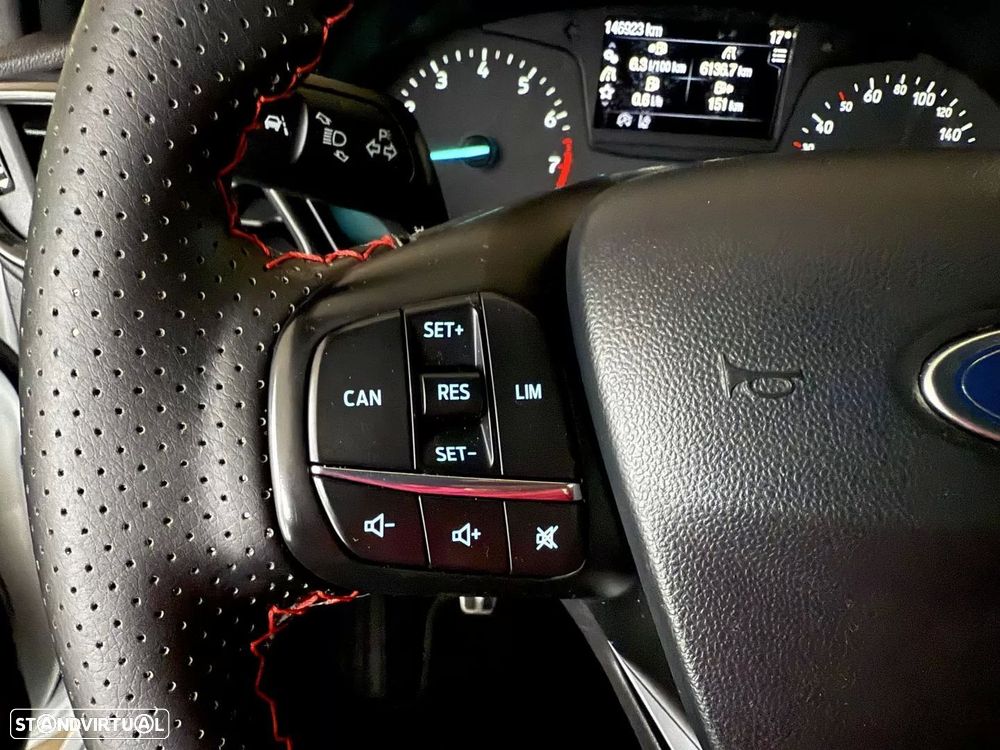 Ford Fiesta 1.0 T EcoBoost STLine - 35