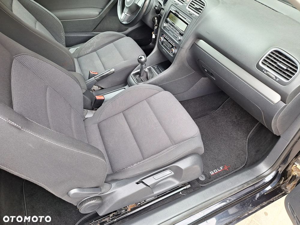 Volkswagen Golf 1.4 Comfortline - 21