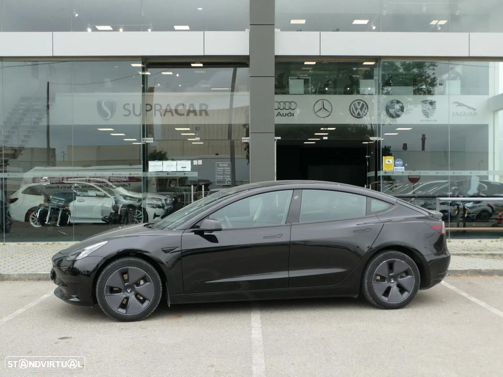 Tesla Model 3 Long Range Tração Traseira - 39