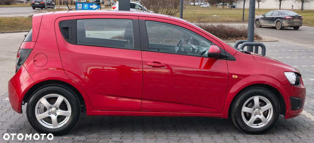 Chevrolet Aveo - 8