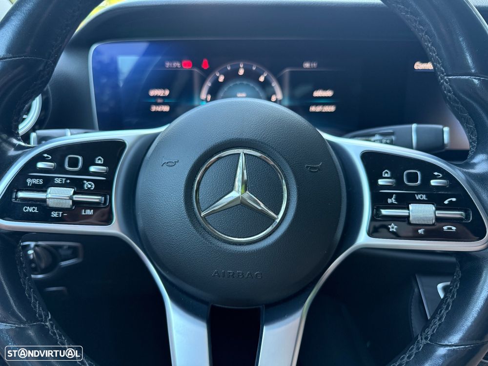 Mercedes-Benz E 200 d Avantgarde+ - 22