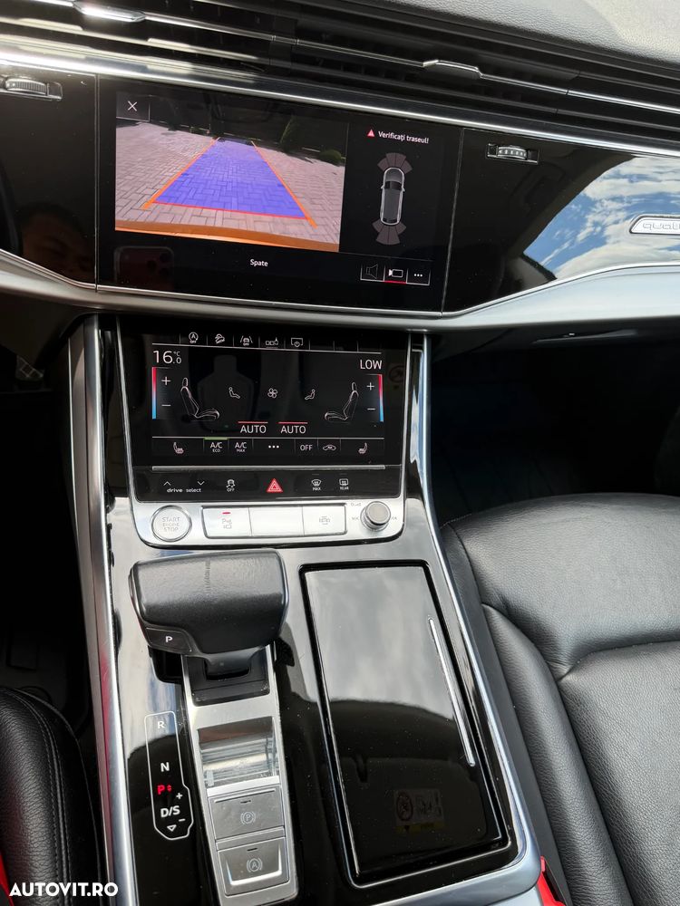 Audi Q8 - 9