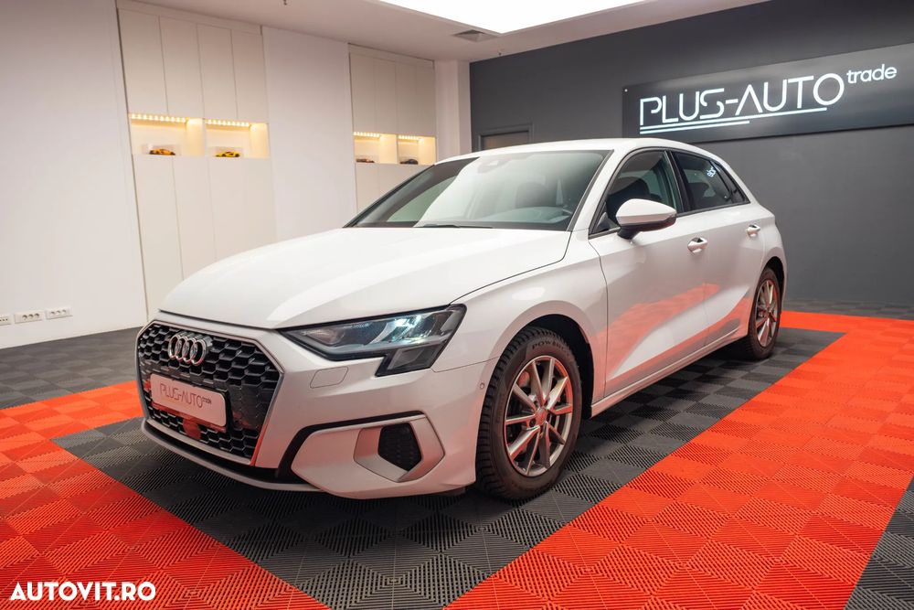Audi A3 1.5 35 TFSI S tronic Sport - 4