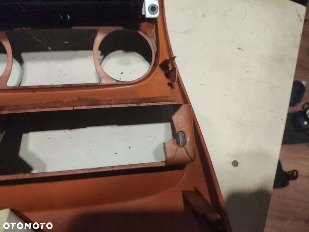 WS KOKPIT ŚRODKOWY KONSOLA DEKOR TUNEL NISSAN TERRANO II LIFT - 4