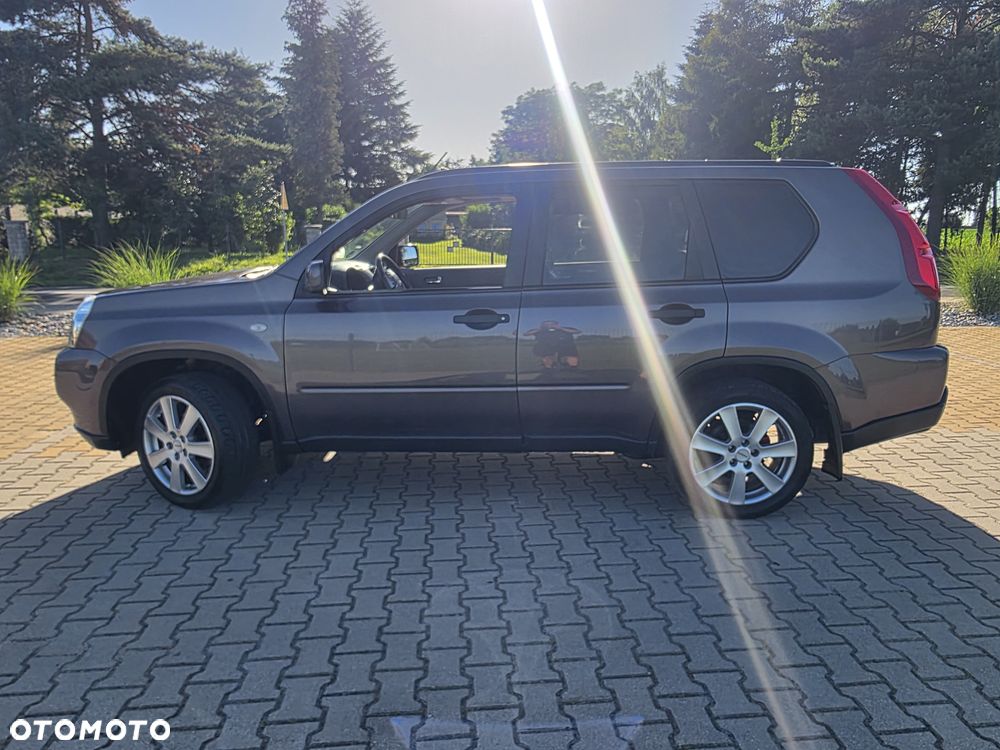 Nissan X-Trail - 9