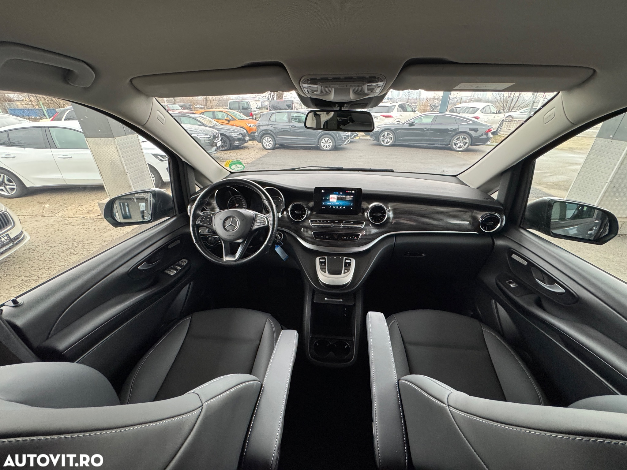 Mercedes-Benz V 300 d lang 4Matic 9G-TRONIC Avantgarde Edition 2020 - 26