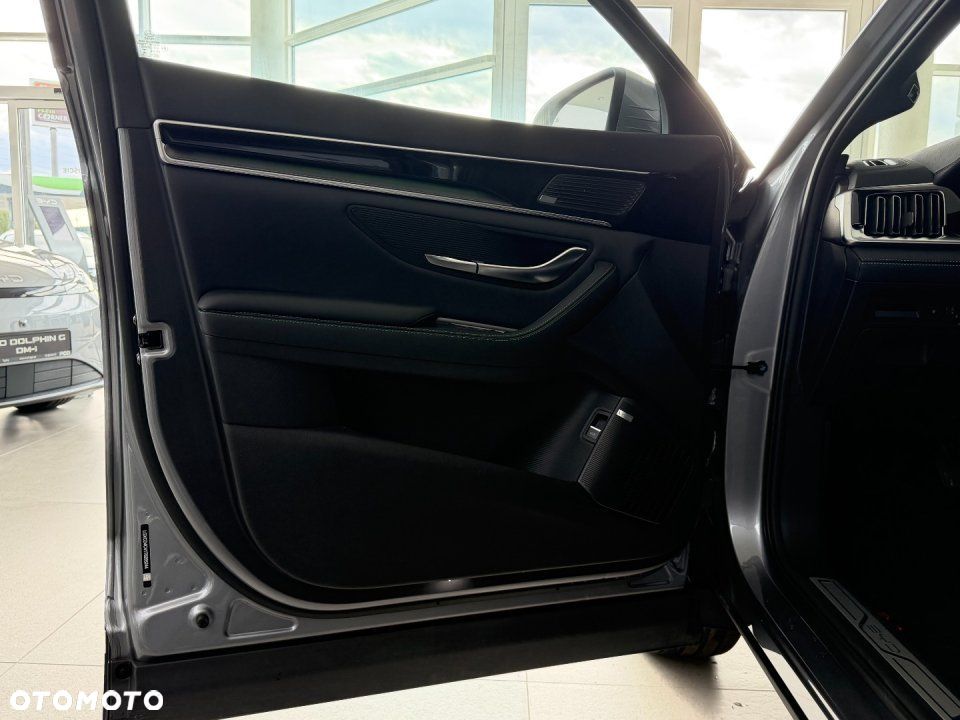 BYD Seal U - 4