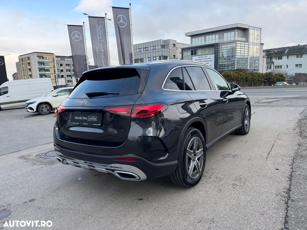 Mercedes-Benz GLC 200 4Matic 9G-TRONIC AMG Line Advanced - 24