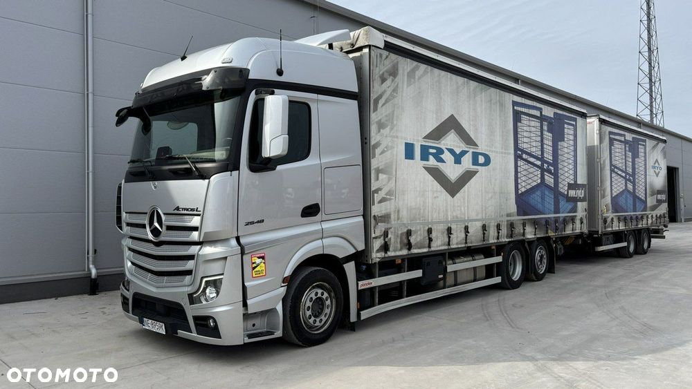 Mercedes-Benz Actros - 1