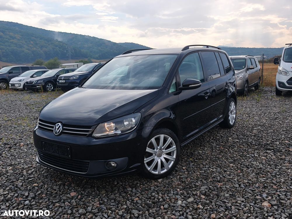 Volkswagen Touran 2.0 TDI DPF BlueMotion Technology DSG Comfortline - 1