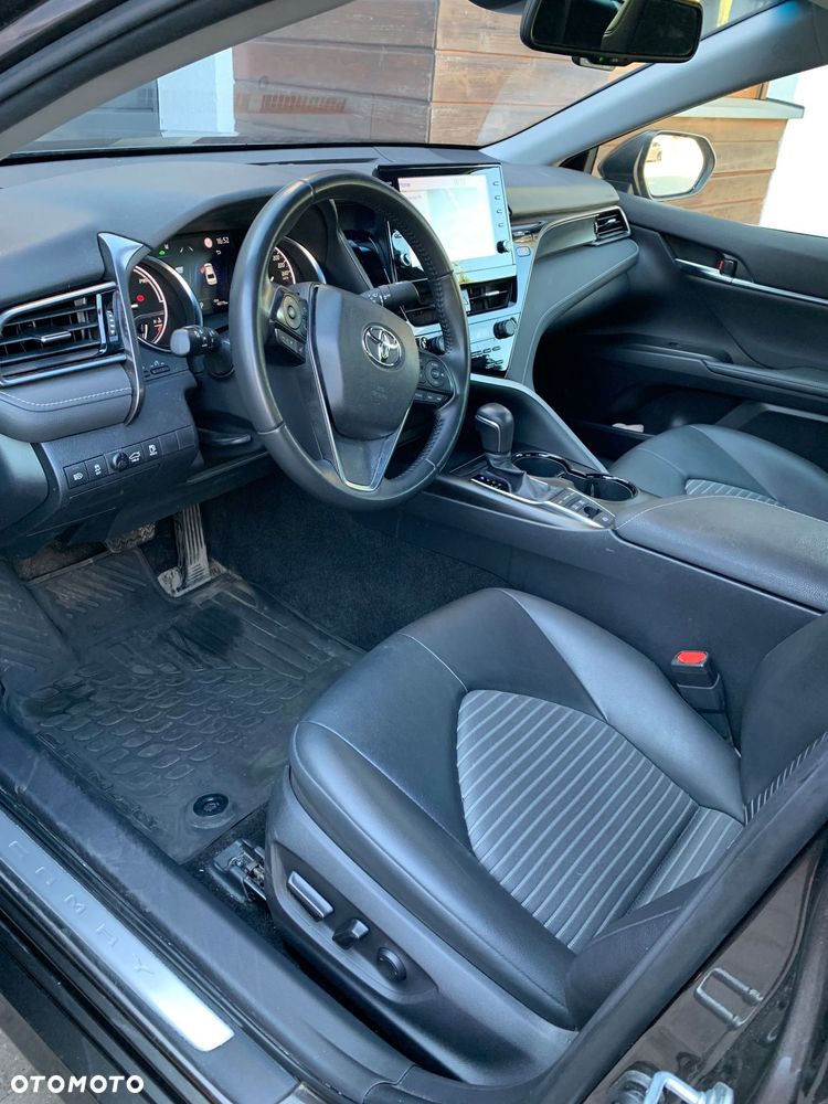 Toyota Camry 2.5 Hybrid Prestige CVT - 18