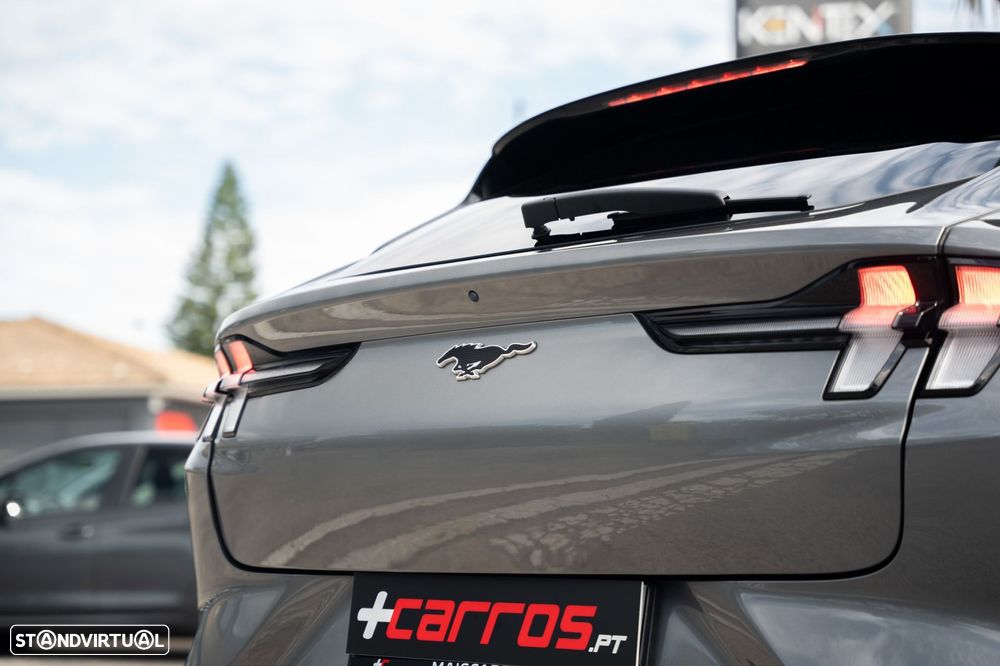 Ford Mustang Mach-E Standard - 5
