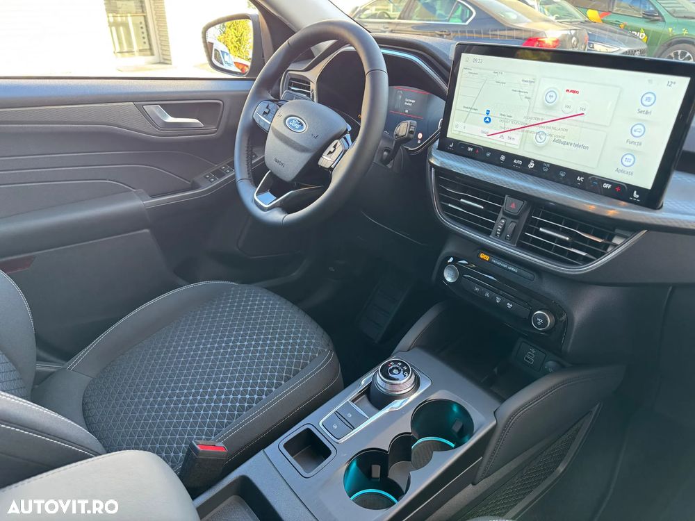 Ford Kuga 1.5 EcoBoost A8 FWD Titanium - 11