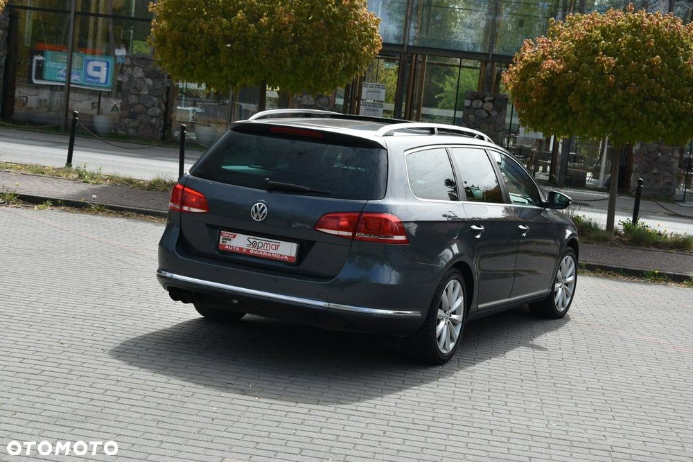 Volkswagen Passat - 22