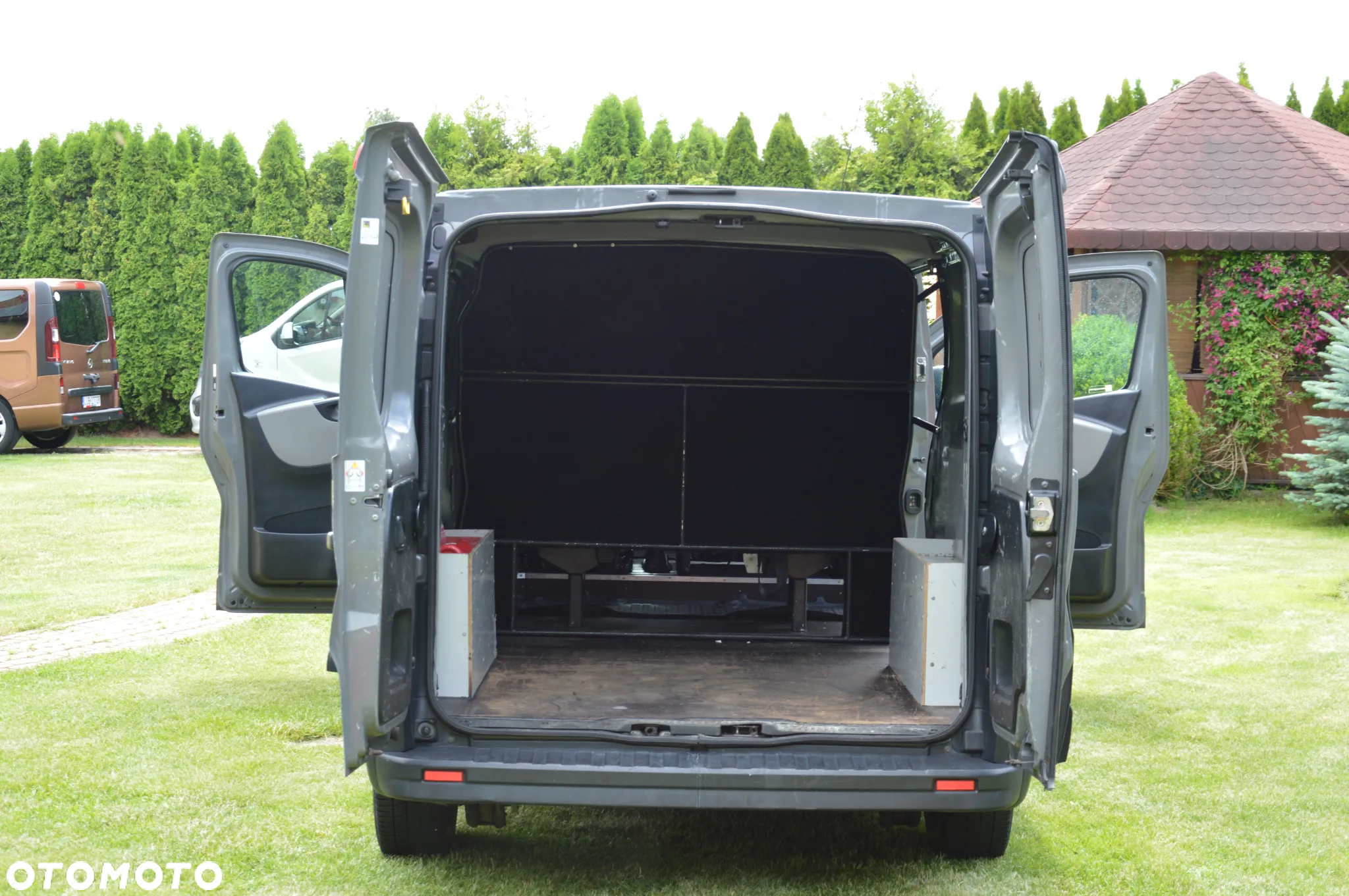 Renault Trafic Vivaro - 17