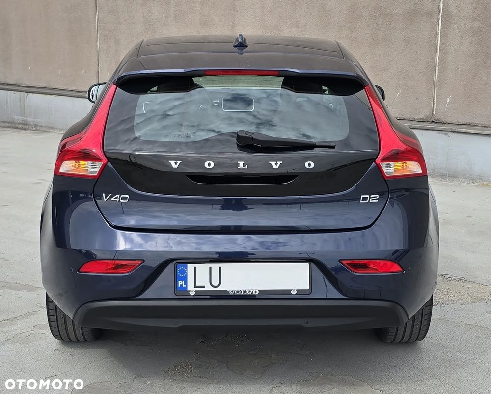 Volvo V40 - 11