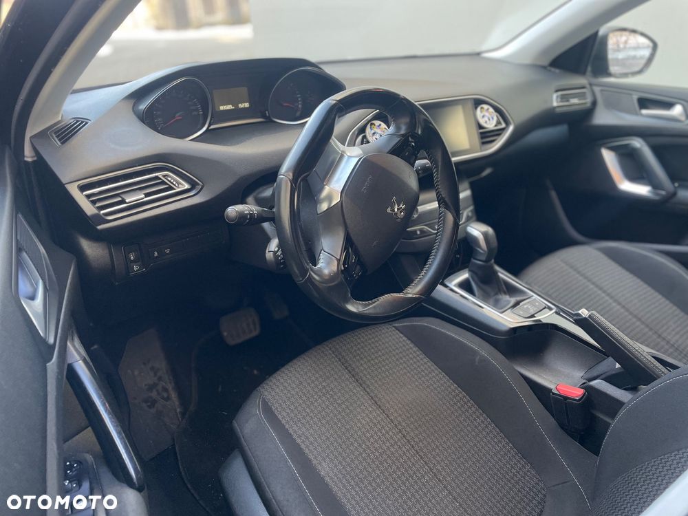 Peugeot 308 - 5