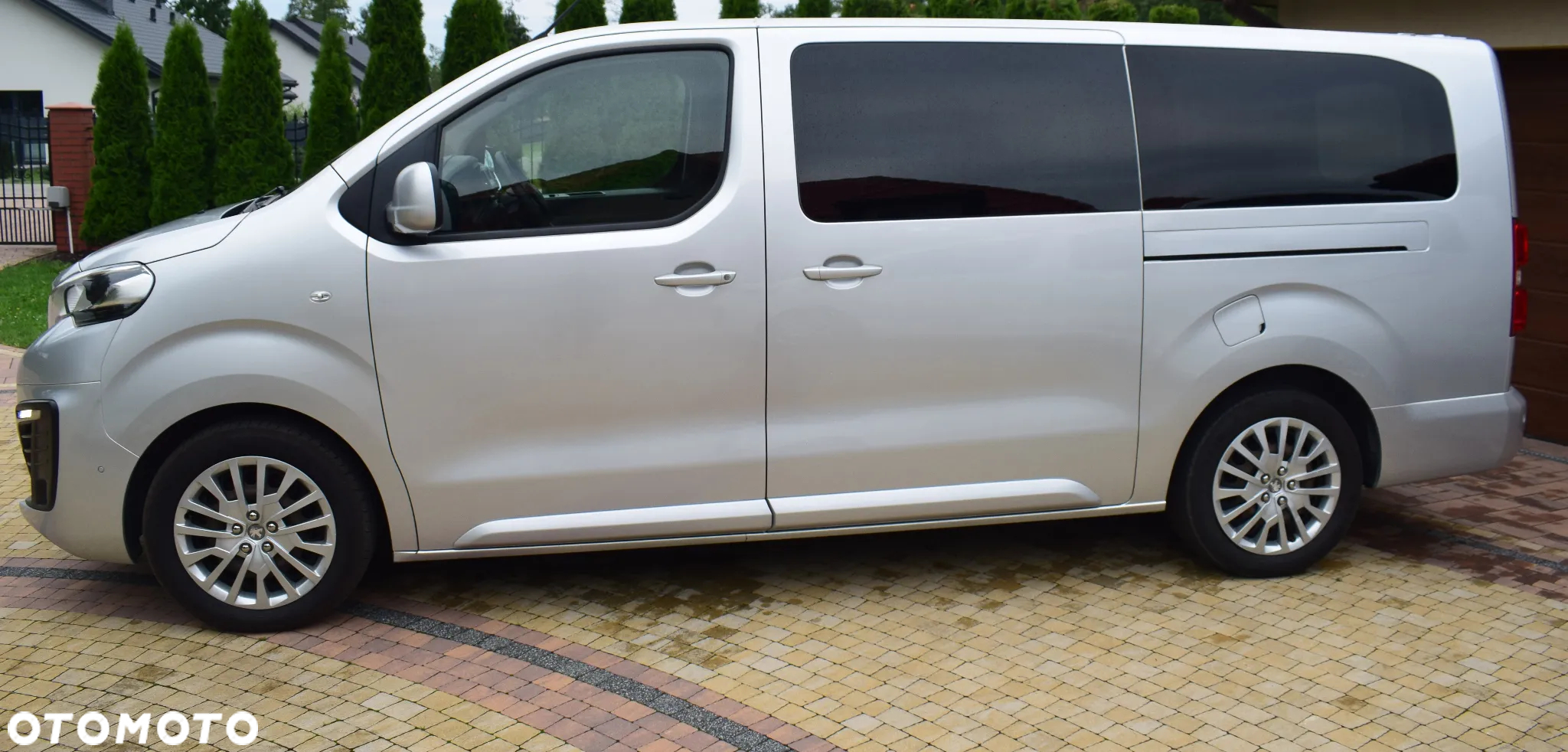 Peugeot Traveller 2.0 BlueHDi Long Active - 8