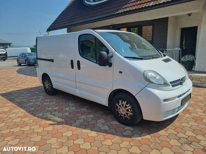 Opel Vivaro - 2