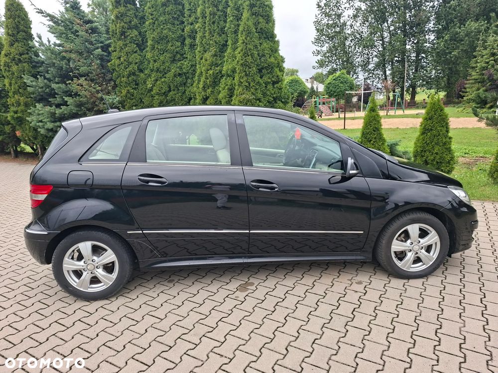 Mercedes-Benz Klasa B 200 Autotronic Special Edition - 8