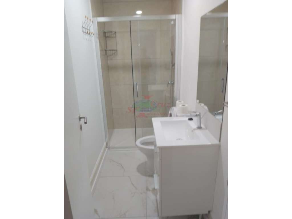 Quarto Com WC privativa para menina estudante frente Associação Aca... - Grande imagem: 4/5
