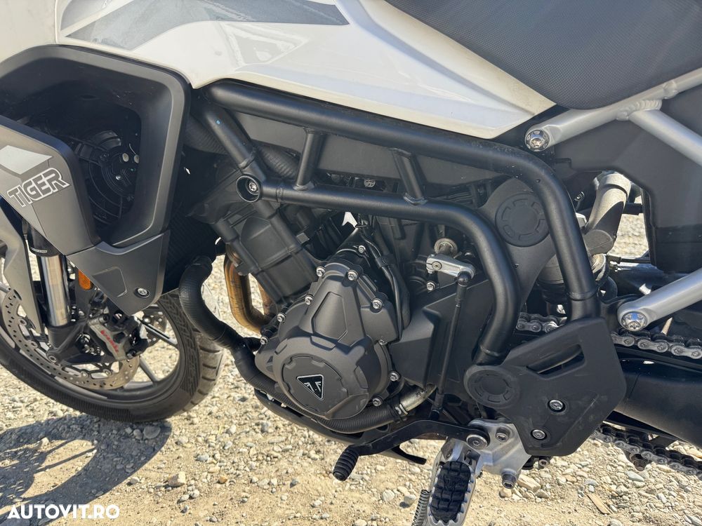 Triumph Tiger 900 - 14