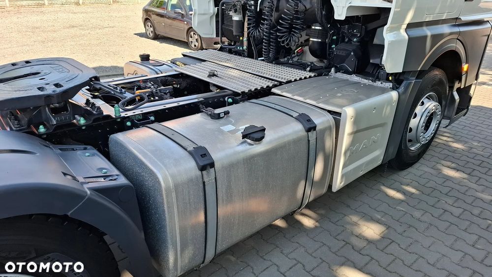 MAN TGX 18.510 / HYDRAULIKA / NAVI / FULL LED / SALON PL - 15
