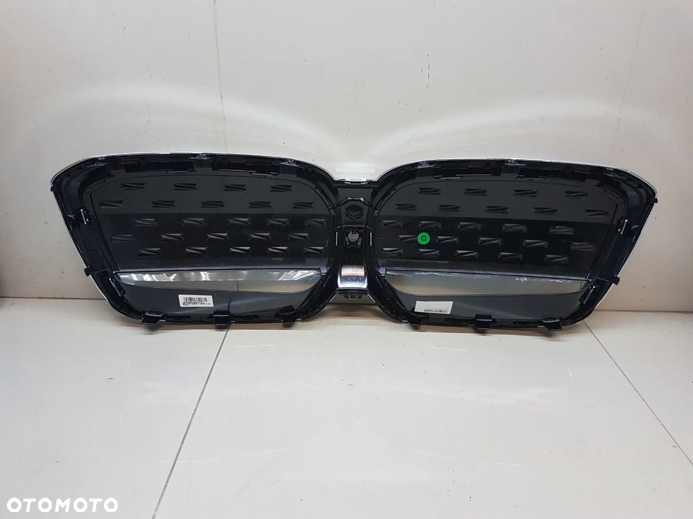 BMW IX3 G08 GRILL ATRAPA - 3