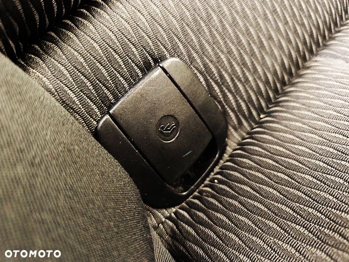 BMW Seria 1 - 37