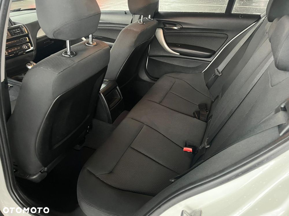 BMW Seria 1 116d - 7