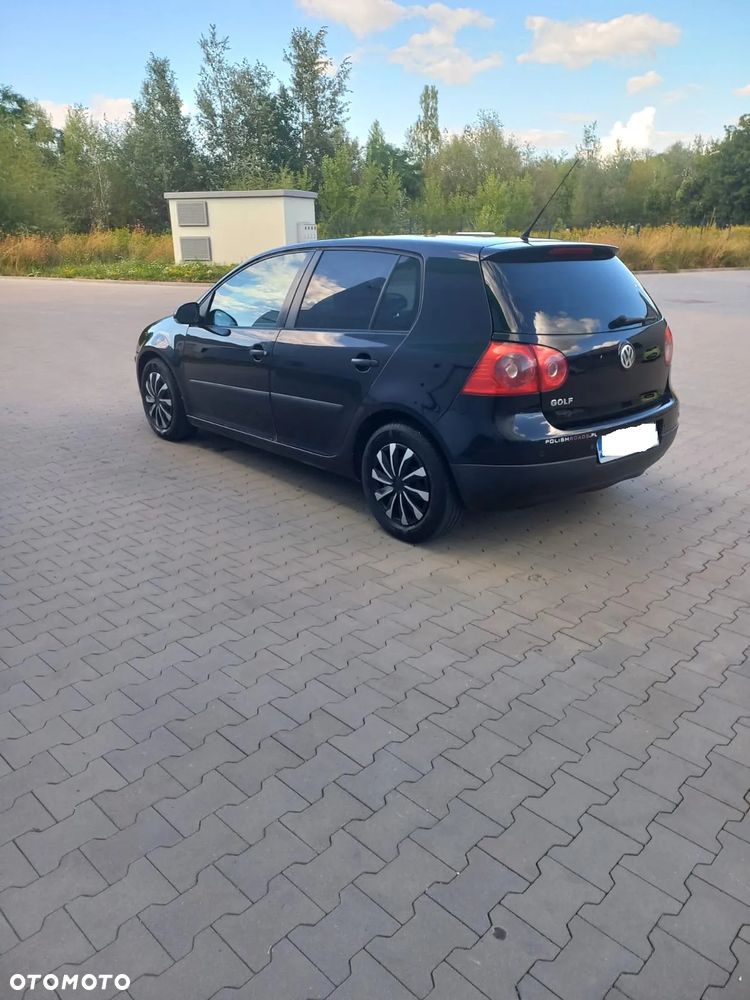 Volkswagen Golf - 8