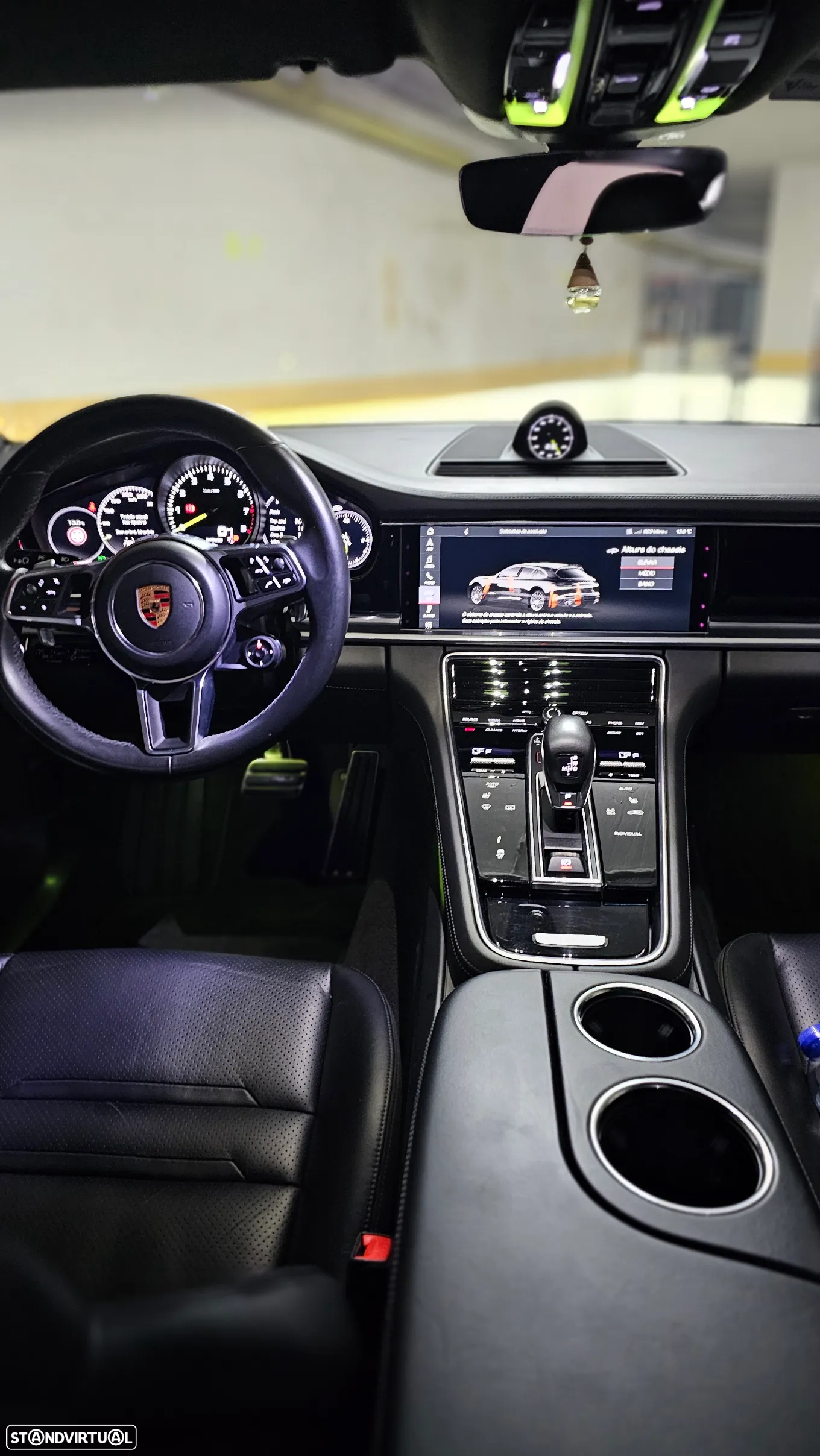 Porsche Panamera Sport Turismo 4 E-Hybrid - 7