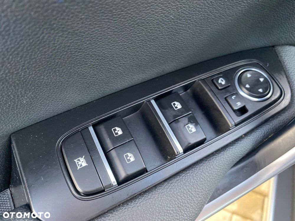 Kia XCeed - 19