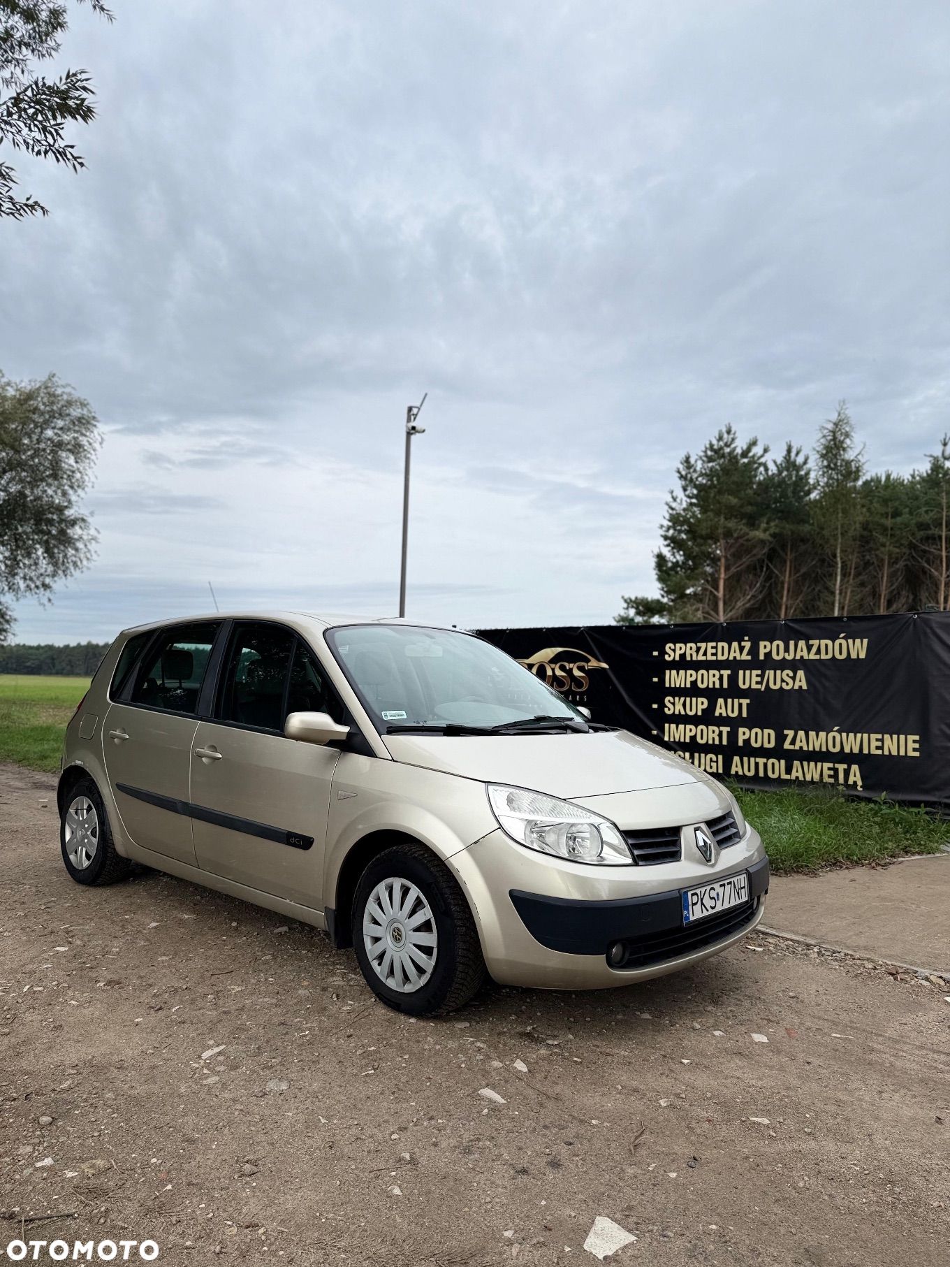 Renault Scenic 1.5 dCi Confort Privilege - 1