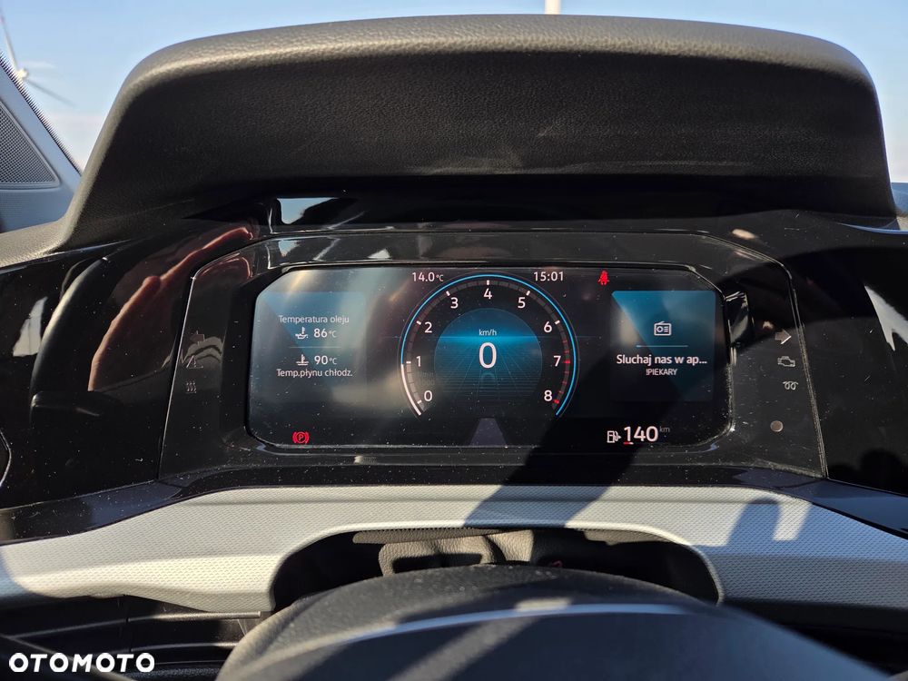 Volkswagen Golf - 21