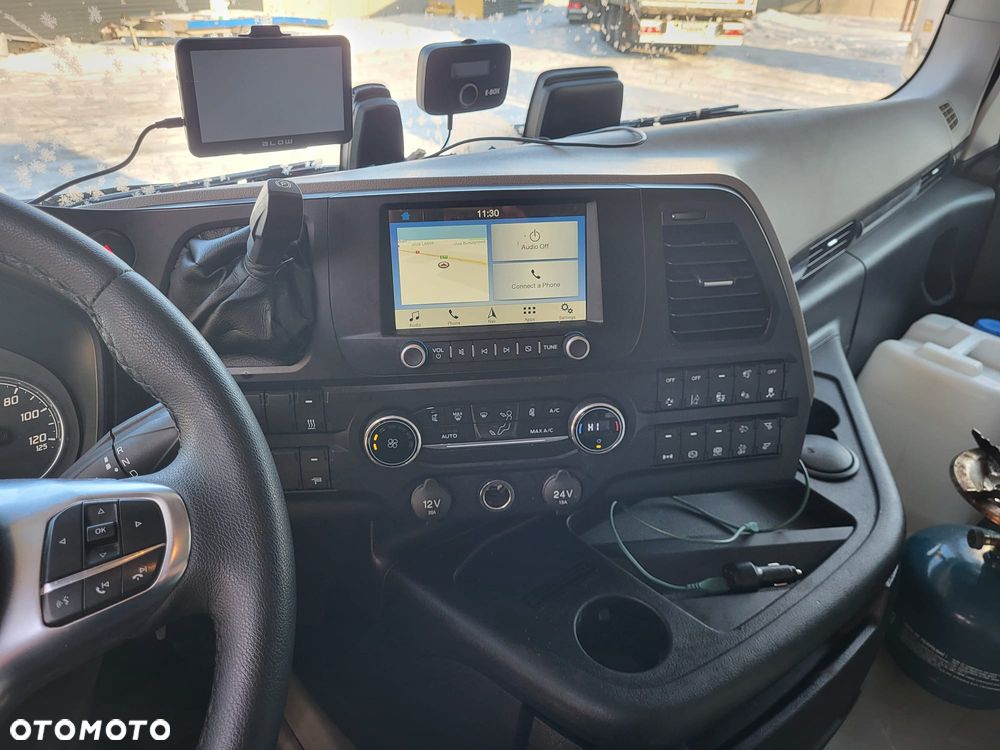 Ford F-MAX - 10