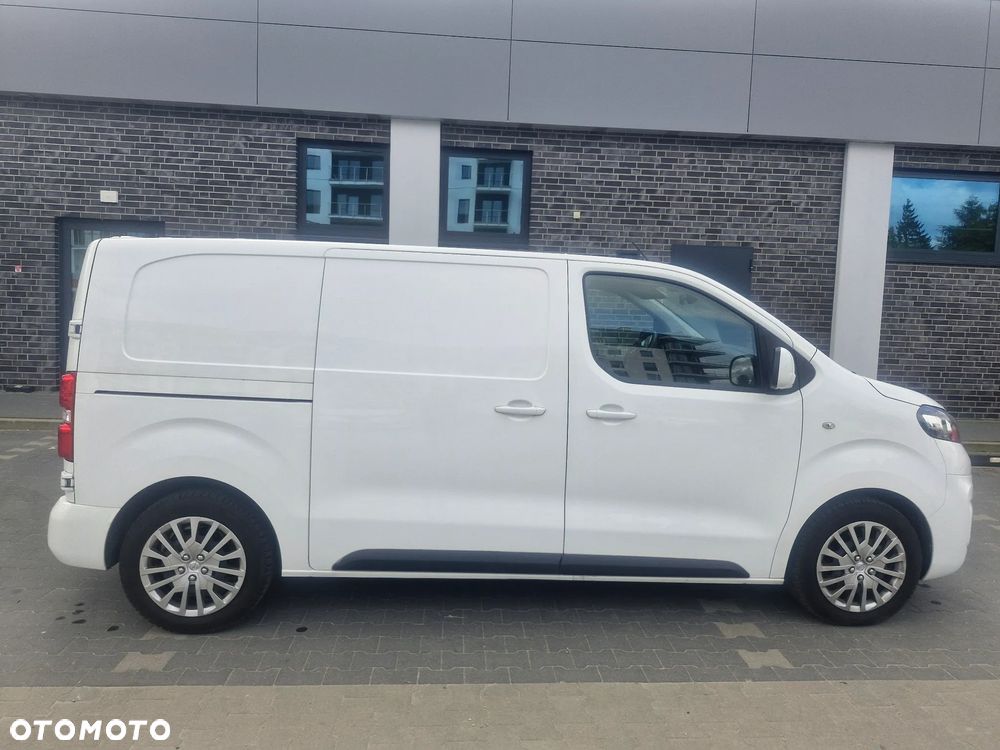 Opel vivaro - 4